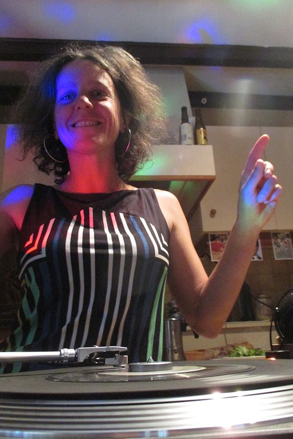 Dj-Monette-Wah-wah.jpg